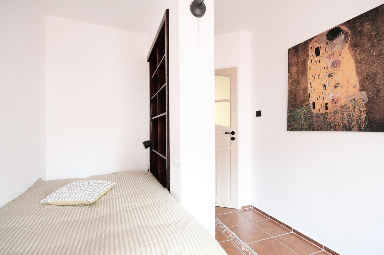 A Place Like Home Apartamenty Wiewiorcza Gdańsk Eksteriør bilde