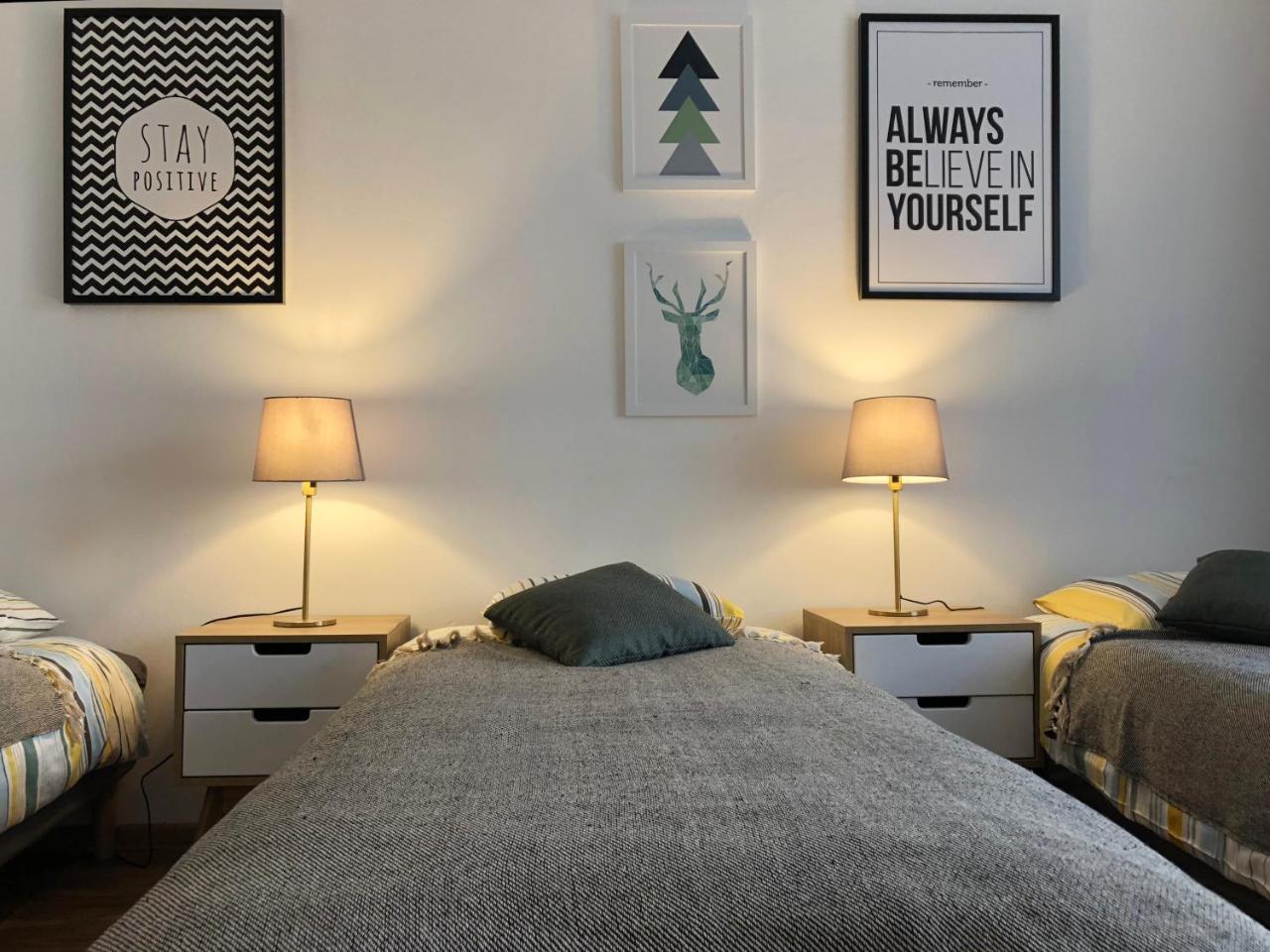 A Place Like Home Apartamenty Wiewiorcza Gdańsk Eksteriør bilde